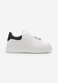 Born2be - Biało-Czarne Sneakersy na Platformie z Biżuteryjnymi Aplikacjami na Sznurówkach Noonia. Nosek buta: okrągły. Zapięcie: sznurówki. Kolor: biały. Wzór: aplikacja. Obcas: na platformie. Wysokość obcasa: niski #4