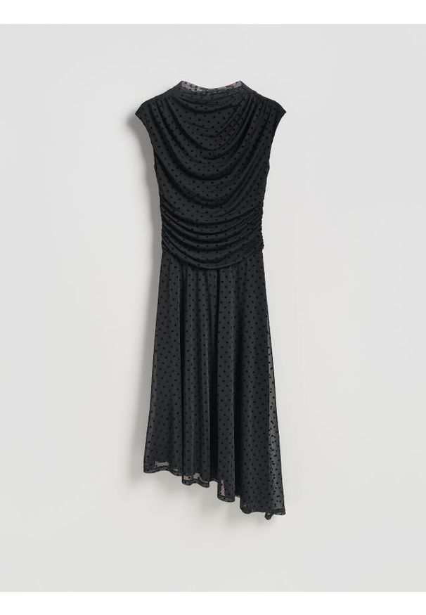 Reserved - Asymetryczna sukienka midi - wielobarwny. Materiał: dzianina. Typ sukienki: asymetryczne. Długość: midi