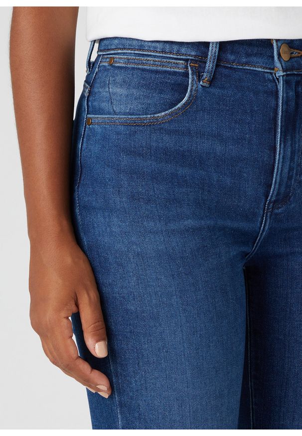Wrangler - DAMSKIE SPODNIE JEANSOWE WRANGLER SLIM AUTHENTIC LOVE 112145952