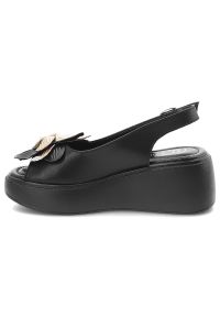 Sandały damskie Filippo, cholewka ze skóry naturalnej zapinane na sprzączkę, czarne, DS7578/26. Zapięcie: sprzączka. Kolor: czarny. Materiał: skóra #4