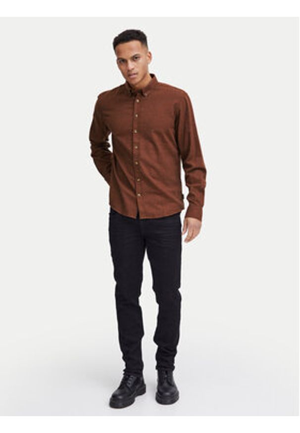 Blend Koszula 20716243 Brązowy Regular Fit. Kolor: brązowy. Materiał: bawełna