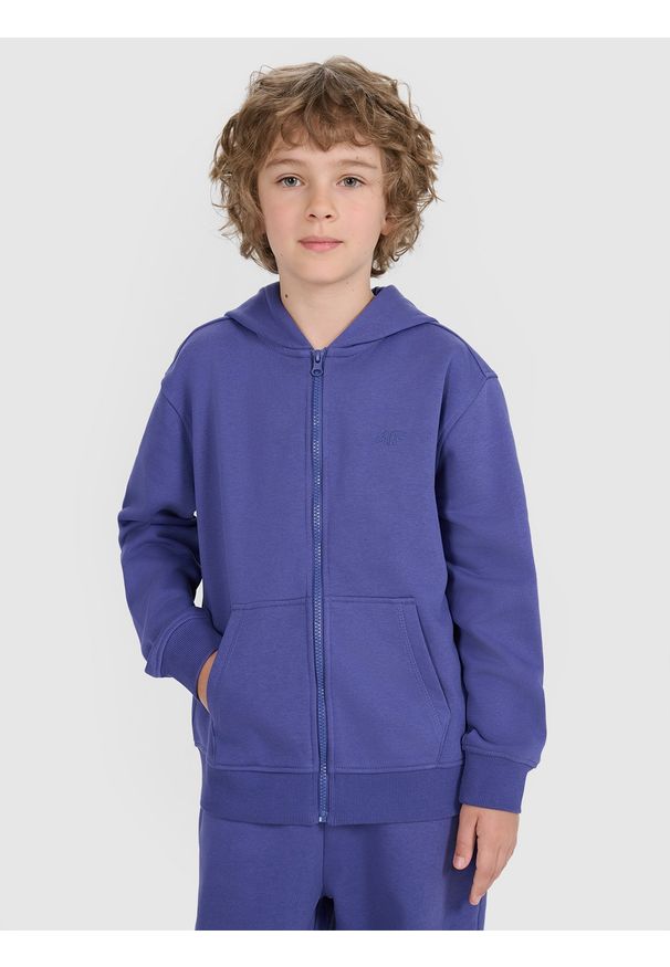 4f - 4F Bluza dresowa rozpinana z kapturem chłopięca - niebieska 128 (7-8 lat). Okazja: na co dzień. Typ kołnierza: kaptur. Kolor: niebieski. Materiał: dresówka. Wzór: gładki, ze splotem. Sezon: lato. Styl: casual, sportowy