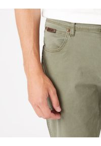 Wrangler - WRANGLER TEXAS STRETCH MĘSKIE SPODNIE MATERIAŁOWE SEA TURTLE W121Y6G31 112145776. Materiał: materiał #3
