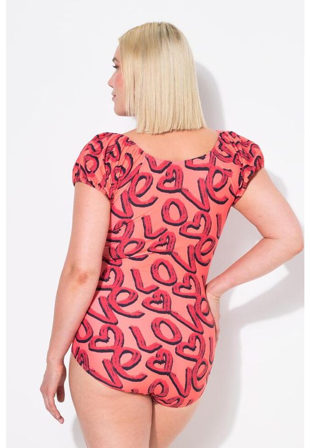 ULLA POPKEN - Damski Strój kąpielowy wzór z motywem Love miękkie miseczki bufiaste rękawy. Kolekcja: plus size. Kolor: pomarańczowy. Materiał: elastan, poliamid, materiał