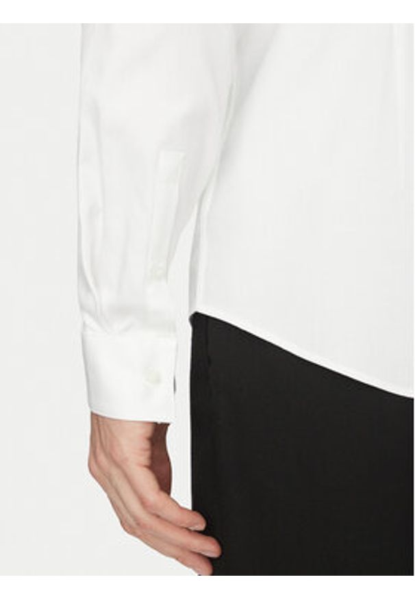 Calvin Klein Koszula K10K114310 Biały Slim Fit. Kolor: biały. Materiał: bawełna