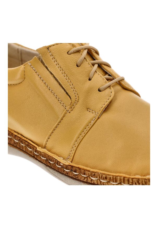 Żółte Półbuty Wasak Wygodne Skórzane Buty. Okazja: na co dzień. Kolor: żółty. Materiał: skóra. Styl: casual, klasyczny