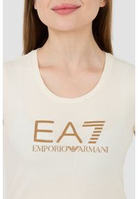 EA7 Emporio Armani - EA7 Beżowy t-shirt. Kolor: różowy #5