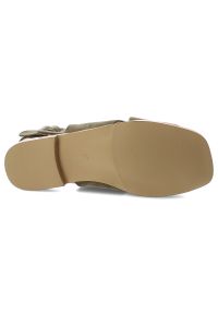 Sandały damskie S.Barski, cholewka ze skóry naturalnej zamszowej zapinane na sprzączkę, zielone, JC61-1001. Zapięcie: sprzączka. Kolor: zielony. Materiał: skóra, zamsz #6