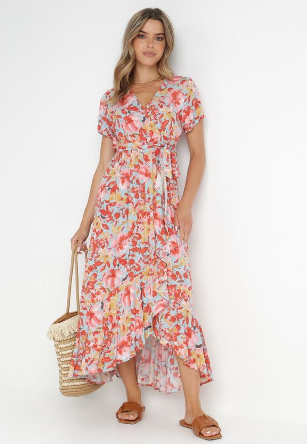 Born2be - Czerwono-Niebieska Sukienka Varila. Kolor: czerwony. Materiał: materiał, wiskoza. Wzór: jednolity, kolorowy, kwiaty. Sezon: lato. Typ sukienki: asymetryczne, kopertowe. Długość: midi