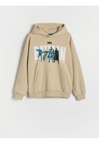 Reserved - Bluza Batman - beżowy. Kolor: beżowy. Materiał: bawełna, dzianina. Wzór: motyw z bajki #1