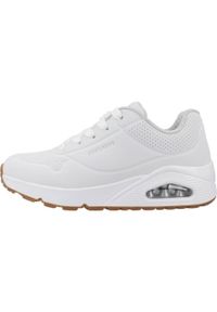skechers - Buty do chodzenia dla dzieci Skechers Unostand. Zapięcie: sznurówki. Kolor: biały. Materiał: syntetyk, tkanina, materiał. Szerokość cholewki: normalna. Model: Skechers Sport. Sport: turystyka piesza