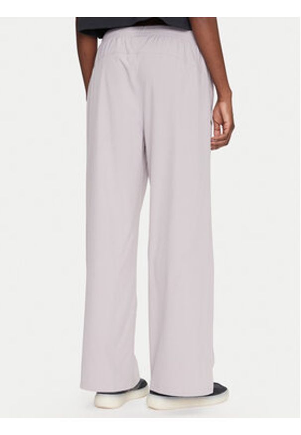 Under Armour Spodnie dresowe Rival 1386453 Szary Wide Leg. Kolor: szary. Materiał: syntetyk
