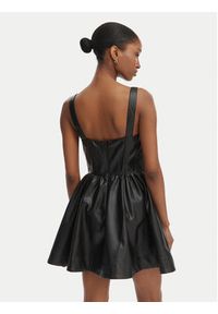 BARDOT - Bardot Sukienka z imitacji skóry Savoy 60114DB Czarny Regular Fit. Kolor: czarny. Materiał: syntetyk #2