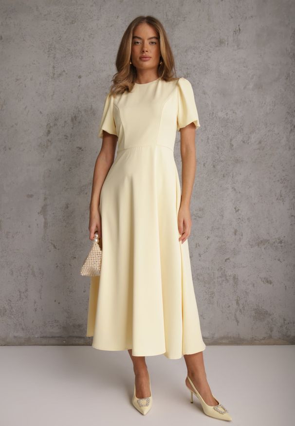 Renee - Żółta Rozkloszowana Sukienka Koktajlowa VICES na Krótki Rękaw Nessesha. Okazja: na randkę, na wesele, na ślub cywilny. Kolor: żółty. Długość rękawa: krótki rękaw. Styl: wizytowy. Długość: mini