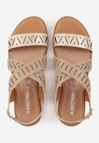 Born2be - Beżowe Sandały ze Skóry Naturalnej z Ażurowym Wzorem Elrinelin. Okazja: na co dzień, do pracy, na spotkanie biznesowe. Zapięcie: sprzączka. Kolor: beżowy. Materiał: skóra. Wzór: ażurowy. Styl: klasyczny, casual, biznesowy, elegancki #2