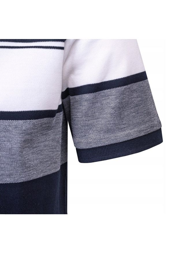 Koszulka Polo - Męska - Pako Jeans - Odcienie Granatów, Pasy. Okazja: na co dzień. Typ kołnierza: polo. Materiał: bawełna. Wzór: prążki, paski. Styl: casual
