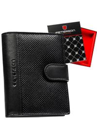 Skórzany, czarny portfel męski w orientacji pionowej zamykany zatrzaskiem - Peterson. Kolor: czarny. Materiał: skóra #1