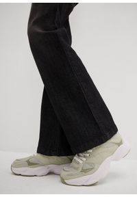 bonprix - Jegginsy mid waist, flared. Kolor: czarny #3