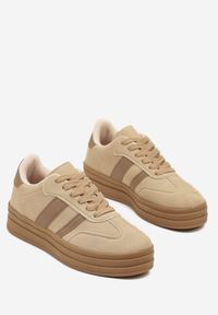 Renee - Ciemnobeżowe Sneakersy w Stylu Klasycznych Tenisówek na Platformie Nallania. Okazja: na spacer. Kolor: beżowy. Materiał: jeans. Obcas: na platformie. Sport: turystyka piesza #4