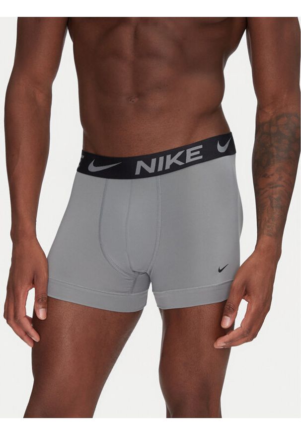 Nike Komplet 3 par bokserek 0000KE1156 Czarny. Kolor: czarny. Materiał: syntetyk