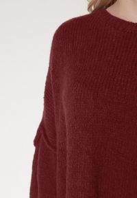 Born2be - Bordowy Sweter z Wiskozą i Wełną o Kroju Nietoperza Fedella. Okazja: na co dzień. Kolor: czerwony. Materiał: wełna, wiskoza. Styl: casual, elegancki #3