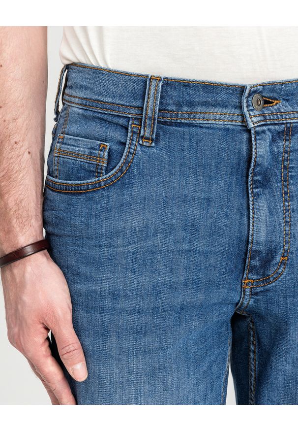 Męskie Spodnie Jeansowe Mustang Style Washington Straight Denim Blue 1018017 5000 782