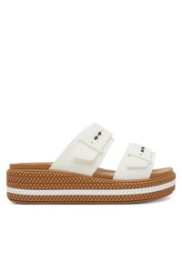 Crocs Klapki Brooklyn Woven Buckle 209978 Biały. Kolor: biały