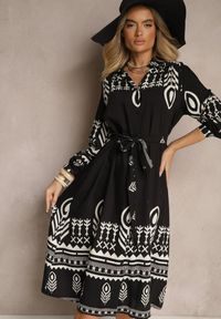 Renee - Czarna Koszulowa Sukienka z Wiskozą w Azteckie Wzory Averisa. Kolor: czarny. Materiał: wiskoza. Sezon: lato, wiosna. Typ sukienki: koszulowe. Styl: elegancki