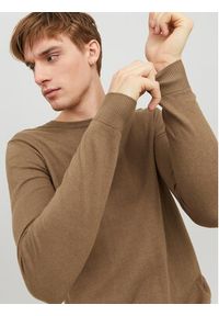 Jack & Jones Sweter 12208364 Brązowy Regular Fit. Kolor: brązowy. Materiał: bawełna #2
