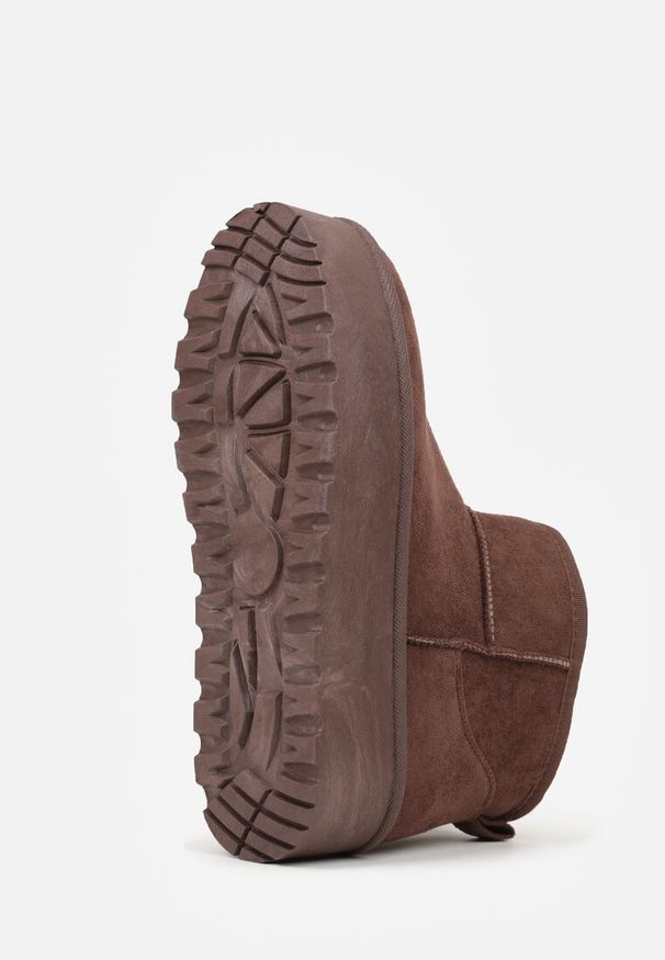 Born2be - Brązowe Niskie Śniegowce Ekozamszowe na Platformie Mocno Ocieplane Reathra. Okazja: na co dzień, na spacer. Kolor: brązowy. Materiał: jeans. Obcas: na platformie. Styl: klasyczny, casual