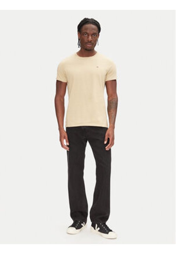 Tommy Jeans T-Shirt DM0DM04411 Beżowy Slim Fit. Kolor: beżowy. Materiał: bawełna