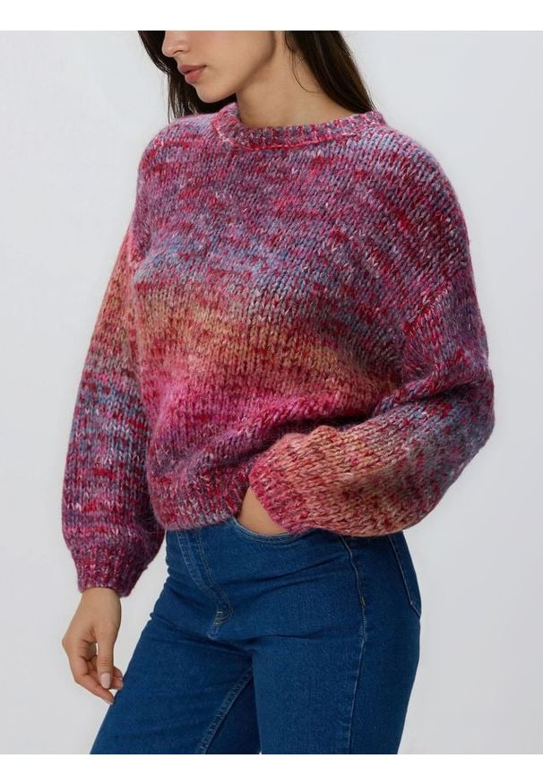 Reserved - Sweter z obniżoną linią ramion - wielobarwny. Materiał: dzianina