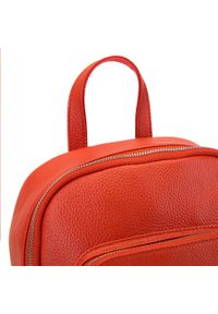 Wittchen - Damski plecak skórzany z suwakami. Kolor: pomarańczowy. Materiał: skóra. Wzór: paski, haft. Styl: sportowy, casual, elegancki #4