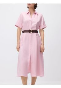Reserved - Sukienka midi z lnem - pastelowy róż. Kolor: różowy. Materiał: len. Długość: midi