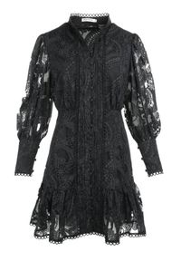 Born2be - Czarna Sukienka Koronkowa z Falbanką Chloreina. Typ kołnierza: kołnierzyk stójkowy. Kolor: czarny. Materiał: koronka. Wzór: ażurowy, koronka. Styl: wizytowy, vintage. Długość: mini #3