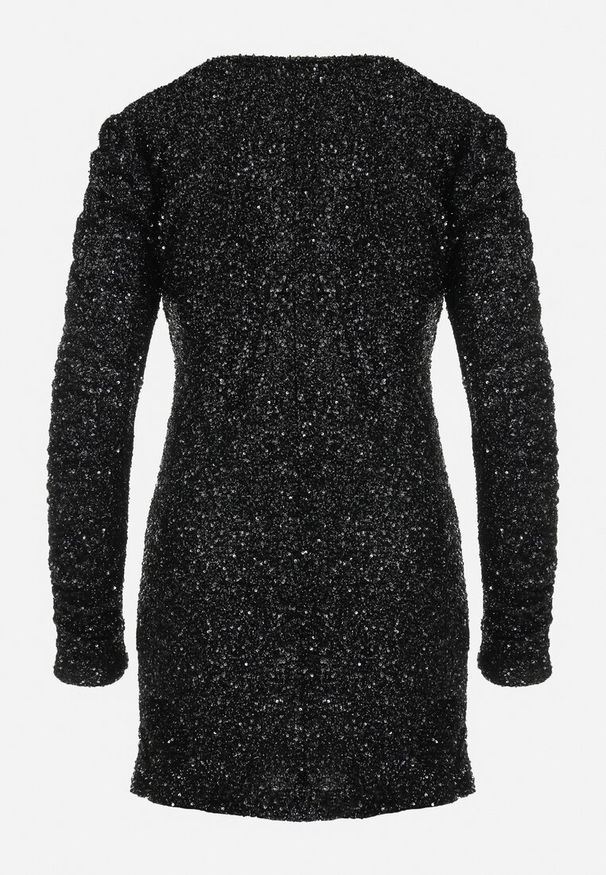 Born2be - Czarna Cekinowa Sukienka Mini z Drapowaniem i Dekoltem w Serek Naviny. Okazja: na imprezę. Typ kołnierza: dekolt w serek. Kolor: czarny. Wzór: aplikacja. Styl: elegancki. Długość: mini
