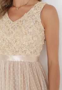 Born2be - Beżowa Rozkloszowana Sukienka Midi z Ozdobnym Tiulem Celaina. Kolor: beżowy. Materiał: tiul. Długość: midi #4