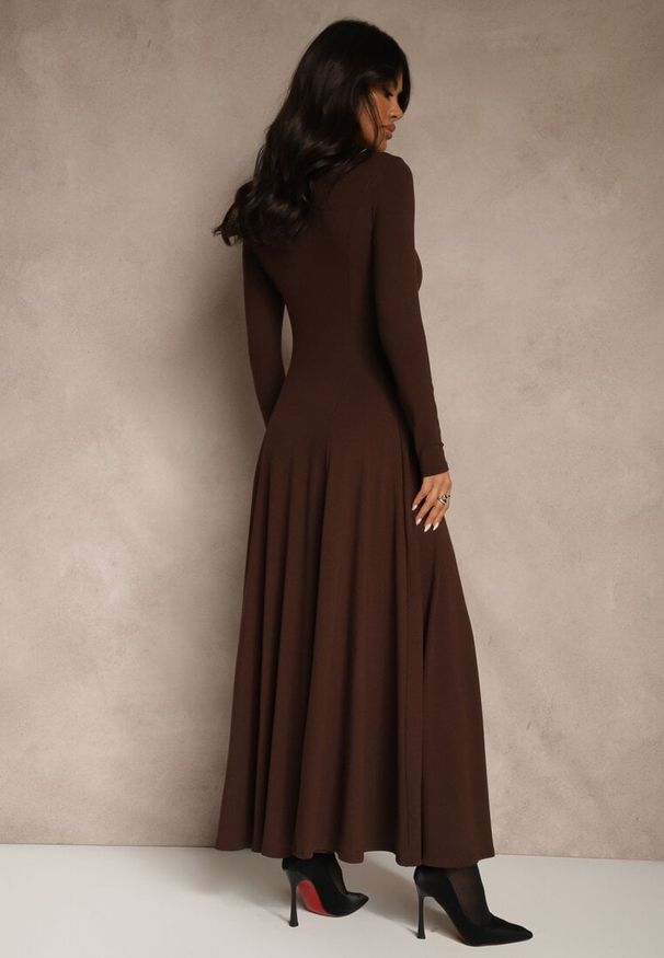 Renee - Brązowa Rozkloszowana Sukienka z Bawełny Tusmala. Okazja: na co dzień. Kolor: brązowy. Materiał: bawełna. Typ sukienki: proste. Styl: casual, elegancki