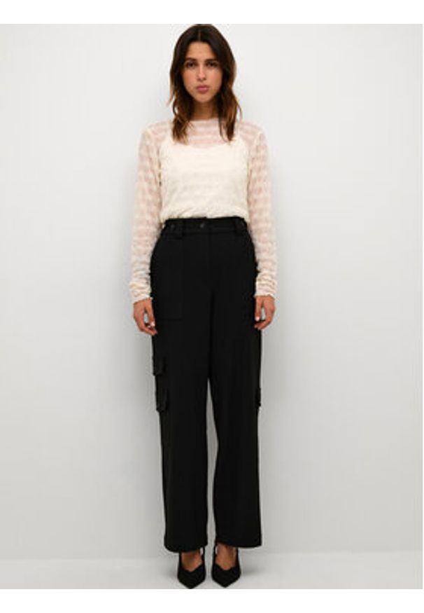 Karen by Simonsen Spodnie materiałowe Kristelkb 10104547 Czarny Classic Fit. Kolor: czarny. Materiał: syntetyk