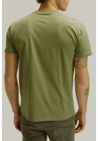 Lee - MĘSKA KOSZULKA LEE SMALL LOGO TEE MERCANTILE GREEN 112376520 #3