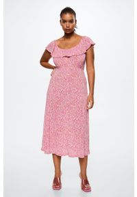 mango - Mango sukienka Soraya kolor różowy midi rozkloszowana. Typ kołnierza: dekolt hiszpanka. Kolor: różowy. Materiał: tkanina, włókno. Typ sukienki: rozkloszowane. Długość: midi #9