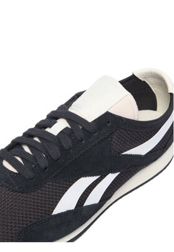 Reebok Sneakersy SS-R400 100244752 Granatowy. Kolor: niebieski. Materiał: materiał