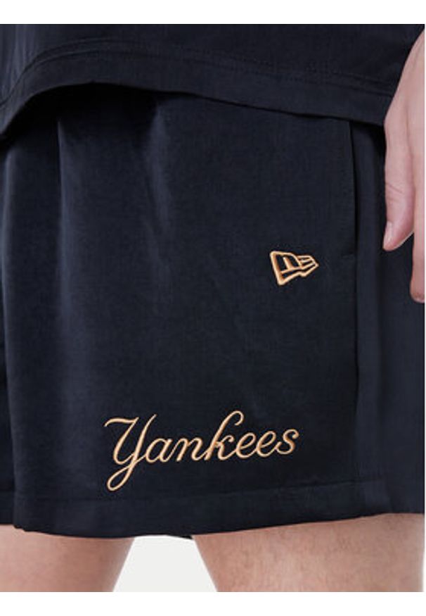 New Era Szorty sportowe New York Yankees MLB Woven 60596375 Czarny Regular Fit. Kolor: czarny. Materiał: syntetyk. Styl: sportowy
