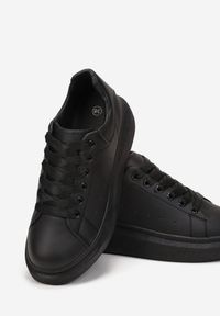 Born2be - Czarne Sneakersy Phoebia. Nosek buta: okrągły. Kolor: czarny. Szerokość cholewki: normalna. Wzór: kolorowy