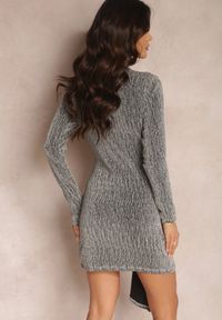 Renee - Srebrna Asymetryczna Sukienka Mini z Metaliczną Nitką i Szerokim Pasem Gongo. Kolor: srebrny. Materiał: tkanina. Typ sukienki: asymetryczne. Styl: elegancki. Długość: mini