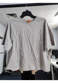 Marsala - Tshirt typu oversize w kolorze GREY - ONLY-L. Materiał: bawełna. Styl: klasyczny, elegancki