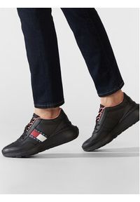 Tommy Jeans Sneakersy Retro Fashion Run EN0EN01977 Czarny. Kolor: czarny. Materiał: skóra. Sport: bieganie #6