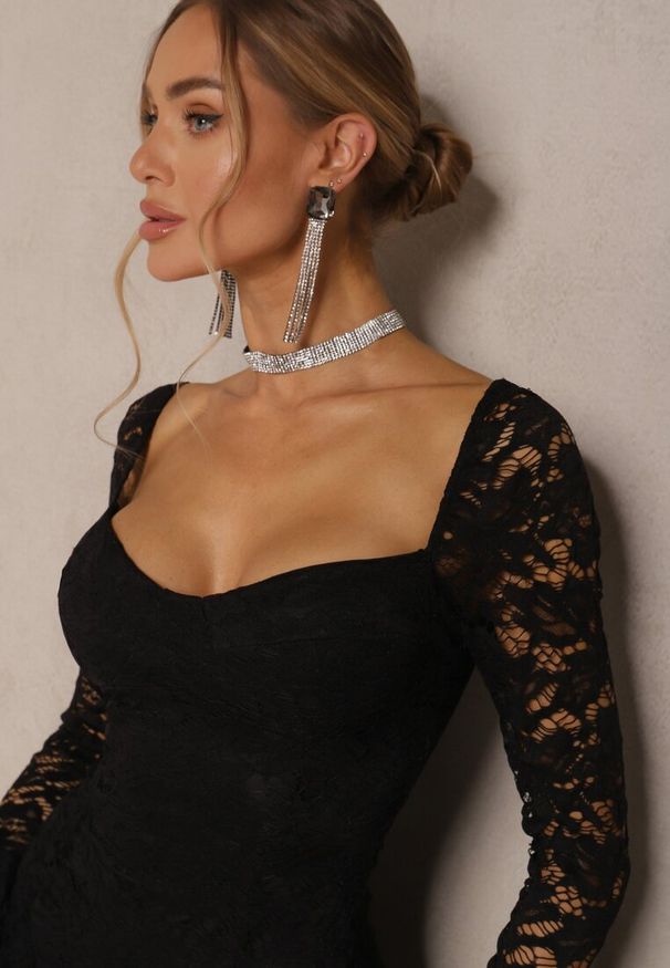 Renee - Czarna Gorsetowa Rozkloszowana Sukienka Koktajlowa z Koronką Leanirwen. Okazja: na imprezę. Typ kołnierza: dekolt gorset. Kolor: czarny. Materiał: koronka. Wzór: koronka. Typ sukienki: gorsetowe. Styl: wizytowy