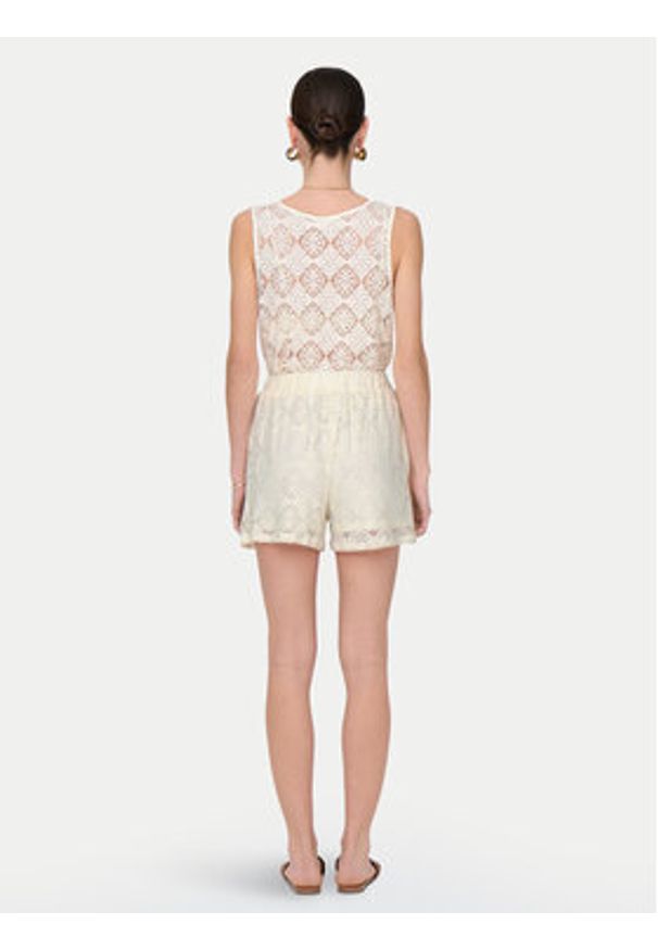 JDY Szorty materiałowe Eva 15351501 Biały Loose Fit. Kolor: biały. Materiał: syntetyk