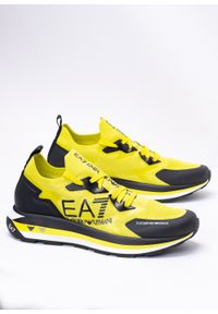 Sneakersy męskie żółte EA7 Emporio Armani X8X113 XK269 Q701. Okazja: do pracy, na spacer, na co dzień. Kolor: żółty. Sport: turystyka piesza